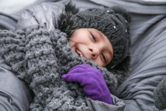 5 rád pre rodičov, ako v februári zatočiť s chrípkou a nachladnutím u detí