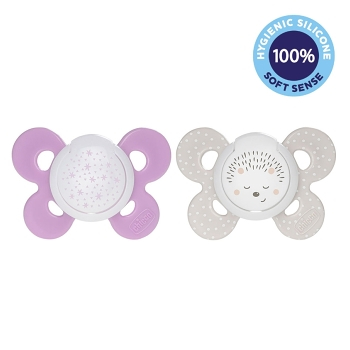 CHICCO Dudlík Physio Comfort silikón 16-36m dievča hviezdy/ježko 2 ks (Cumlíky 18 - 36 mesiacov) - Upokojujúci, Elastické, Denné, Hygienické, Ostatné, Iné, Pružné, Ružové, Extra tenké, Omývateľný, Nočné, Svietiaci, Opakované použitie, Sada