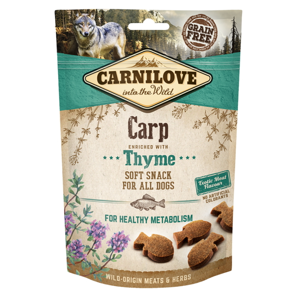 E-shop CARNILOVE Dog Semi Moist Snack Carp&Thyme 200 g