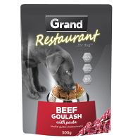 GRAND Restaurant dusené hovädzie mäso vo vrecku pre psov 300 g