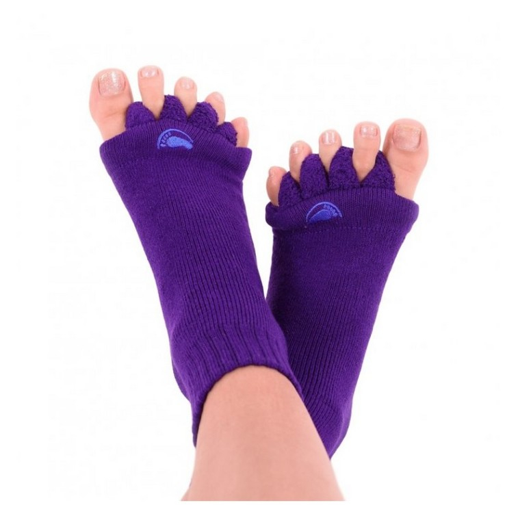 E-shop HAPPY FEET Adjustačné ponožky purple veľkosť S