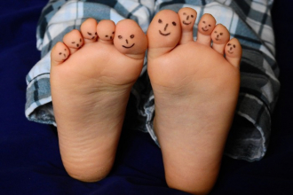 Trápia vás bolesti päty? Vieme ako s nimi zatočiť! Trápia vás bolesti päty? Vieme ako s nimi zatočiť!