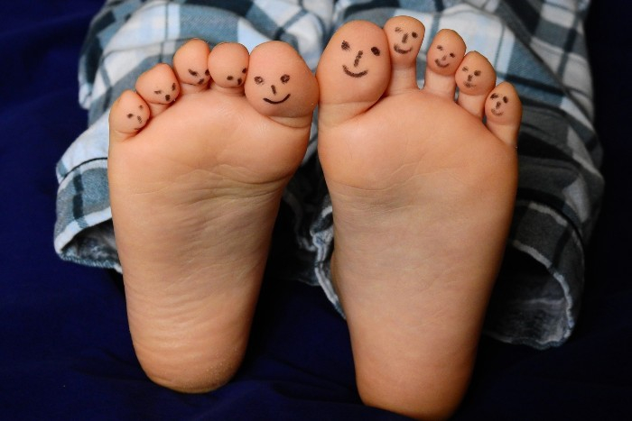 Trápia vás bolesti päty? Vieme ako s nimi zatočiť! Trápia vás bolesti päty? Vieme ako s nimi zatočiť!
